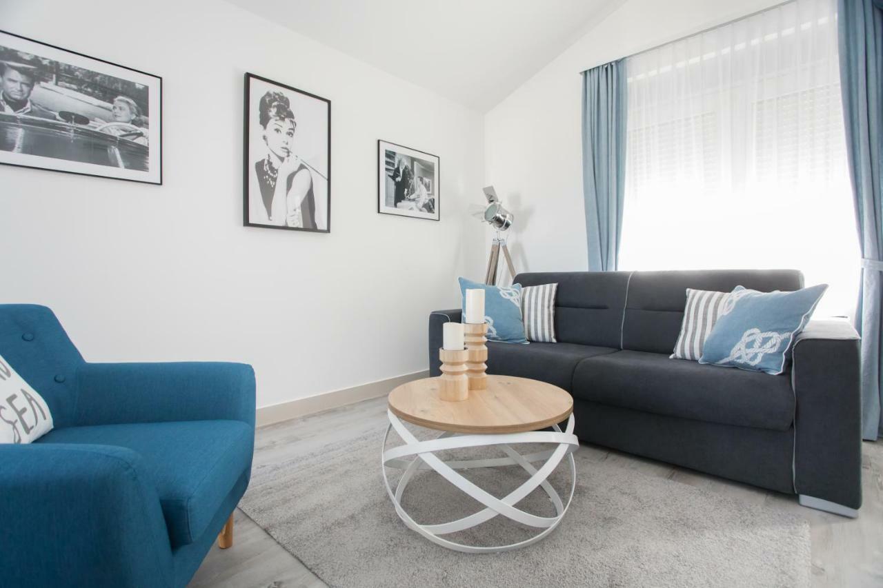 פרימוסטן Apartment Movie מראה חיצוני תמונה